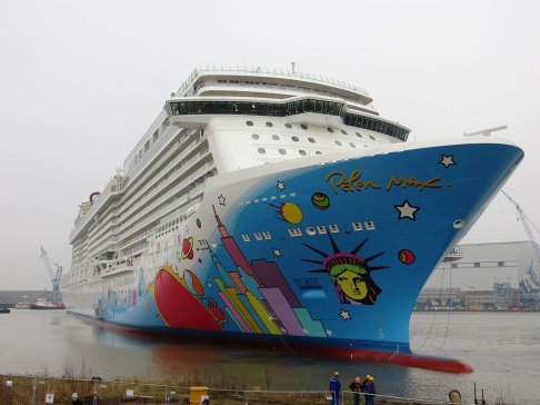 Norwegian Breakaway Cruise Ship.JPG